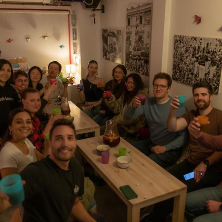 Itaca Hostel Барселона Екстер'єр фото