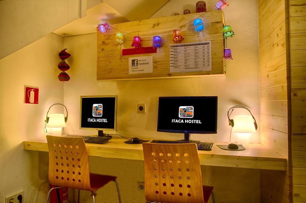 Itaca Hostel Барселона Екстер'єр фото